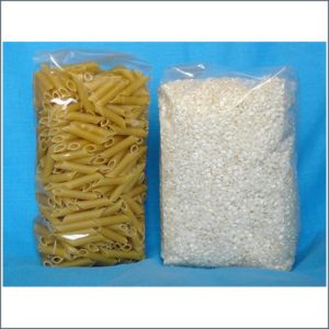 Bolsa polipropileno fondo cuadrado con macarrones y arroz